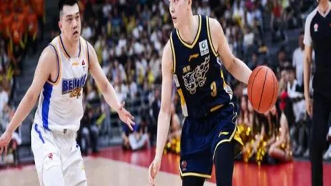 郑钦文：萨巴伦卡成澳网夺冠路上的强劲对手